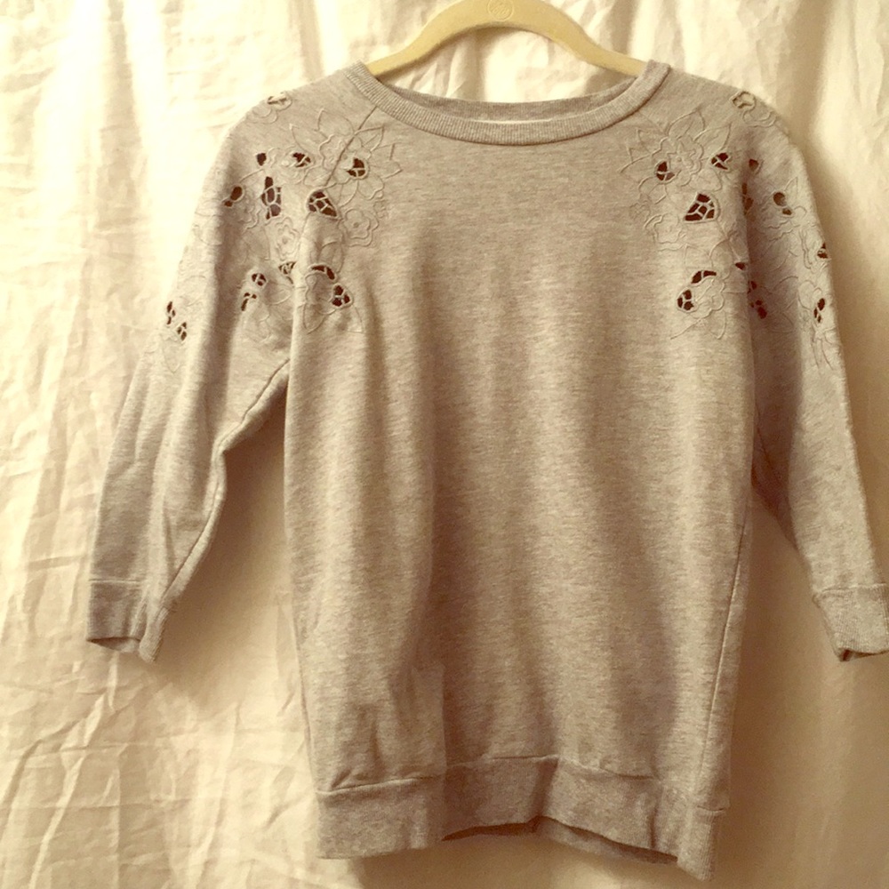 Grey Loft die-cut floral 3/4 sleeve top